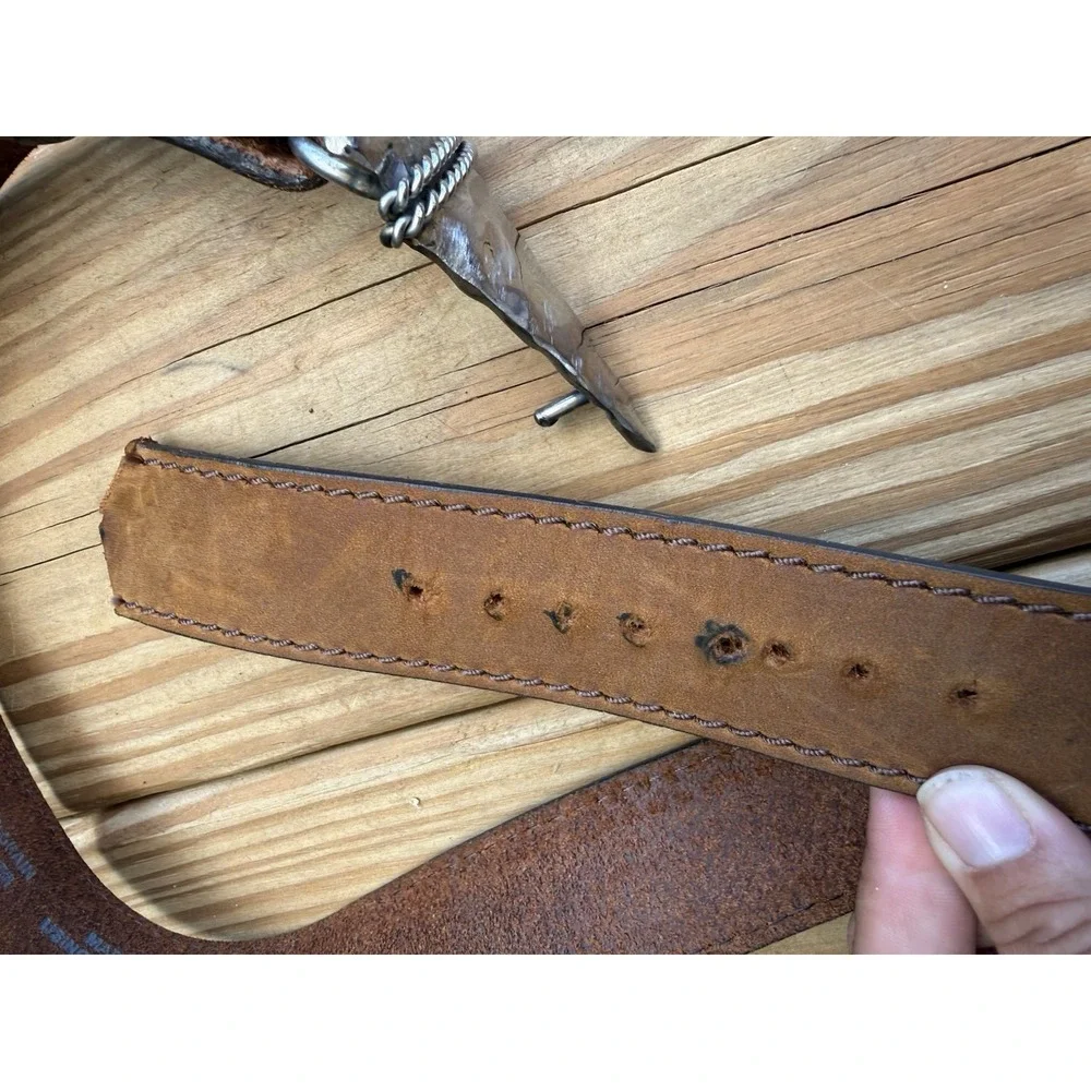 Justin Brown Top Grain Leather Western Belt With Arrowhead Shaped Buckle Size 32